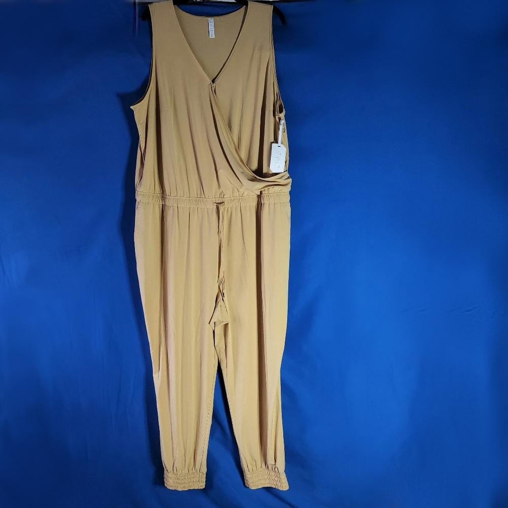 STYLUS Surplice Sleeveless Plus Size Jumpsuit Is A Stylish And Comfortable